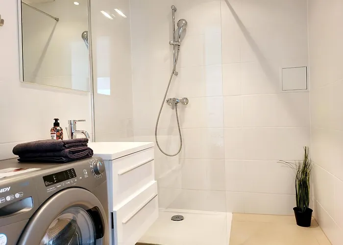 Buchengasse - Free Highspeed-internet Appartement *